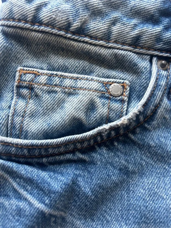 H&M Blue Distressed Denim Pencil Skirt - Picture 5 of 8